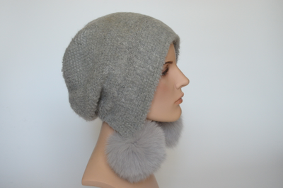 Стильная женская вязаная шапка ушанка с помпонами Vizio Италия зима 2022