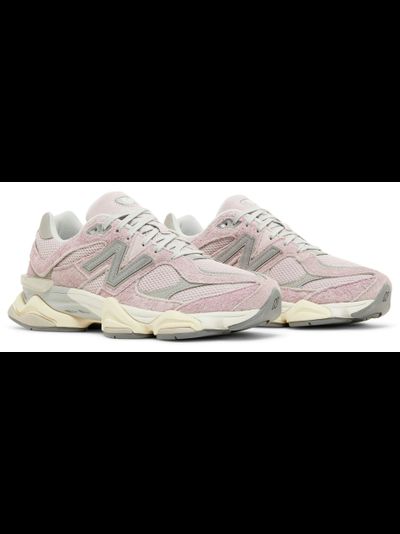 New Balance 9060 December Sky Pink