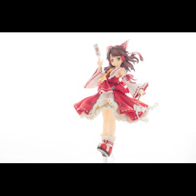 Фигурка Рэйму Хакурэй (Hakurei Reimu)