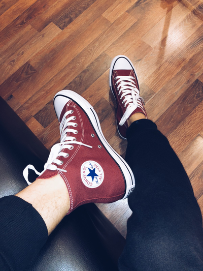 Кеды Converse All Star высокие бордовые на ногах 139784F фото