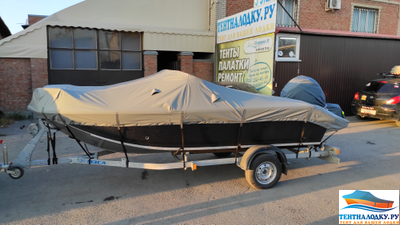 Транспортировочный тент Волжанка 46 с леерами на носу - стекло и дуги тента от Лодка44
