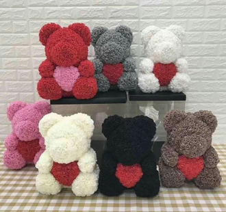 Мишка из серых роз с сердцем 40 см в коробке