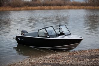 Моторная лодка Салют Pro 480 Neo Fish