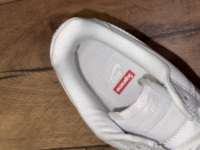 Nike Air Force 1 07 White x Supreme 7