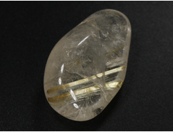 Кварц с рутилом (рутиловый), галтовка, Бразилия (30*19*12 мм, 10 г) №35193