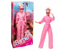 Барби Марго Робби в розовом комбинезоне