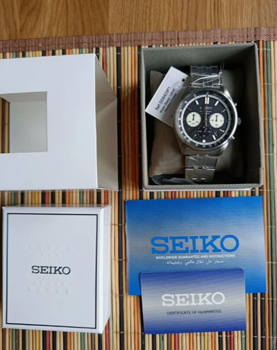 Наручные часы Seiko SSB429P1