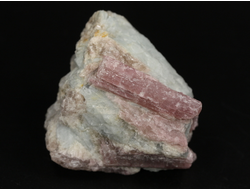 Турмалин розовый в кварце, Бразилия (40*36*30 мм, 67 г) №36185