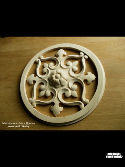 Резьба по дереву в круге