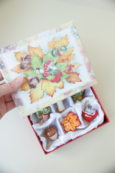 Комплект елочных игрушек "Плоды леса"