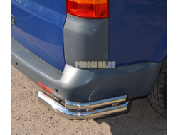 Защита заднего бампера угловая d60/42 для Volkswagen T5 Caravelle (2009-2015)