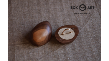 5074 Футляр для кольца или сережек
Массив ореха