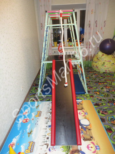 ДСК раннего развития PLASTEP ТЕРЕМОК 170 с площадкой металл. Цвет фисташковый.