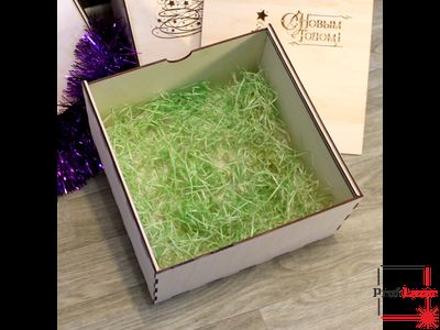 Деревянная упаковка для новогодних подарков