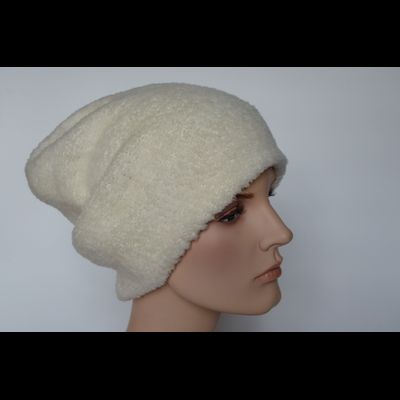 Вязаная белая женская шапка зимняя Vizio Италия 6962