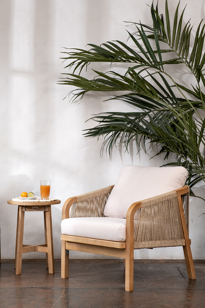 Боковой стол из акации Rimini