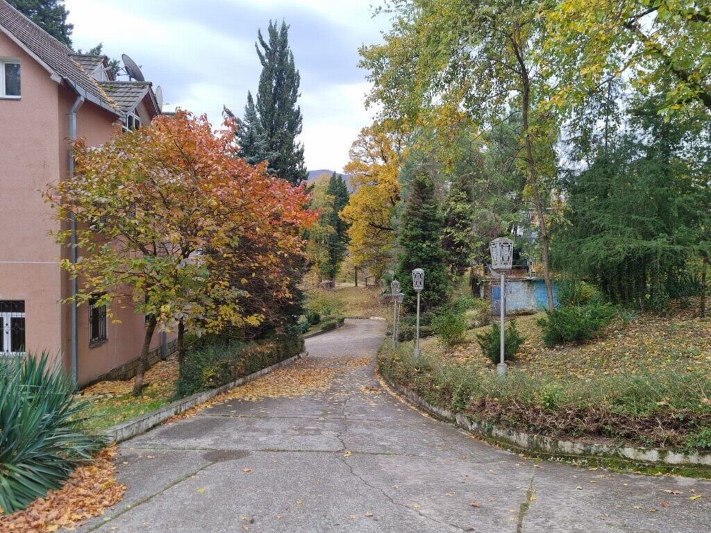 Троице-Преображенское архиерейское подворье в Сочи село Монастырь