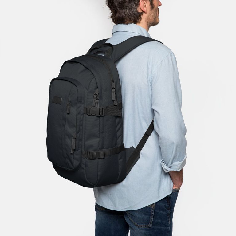 Eastpak Evanz Black (Черный)