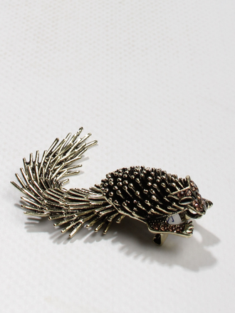 Брошь "Панголин" желтый металл