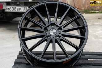 Комплект дисков R20 8,5J ET+35 5*114,3 Sporza Pentagon Черный глянец (J237)