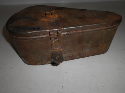 Бардачок Иж 9