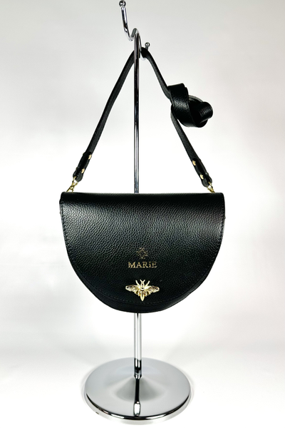 Женская кросс боди сумка с застежкой пчелкой из натуральной кожи Vera Pelle от M&Marie черного цвета