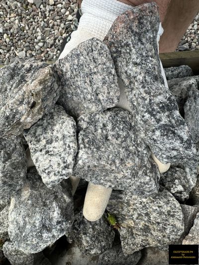 серо-белый декоративный щебень