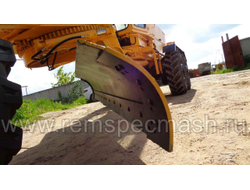 Автогрейдер дз-180