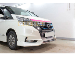 Защита радиатора Nissan Serena 2016-2019 chrome верх