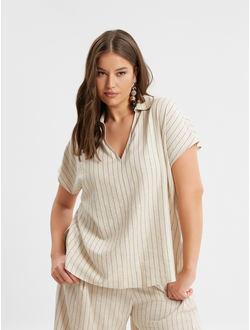 Топ молочного цвета в полоску