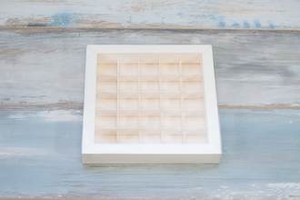 Коробка на 25 конфет