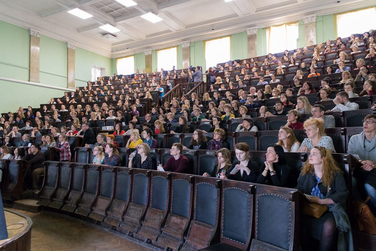 Большая аудитория Исторического факультета СПбГУ. Источник фото: сайт СПбГУ