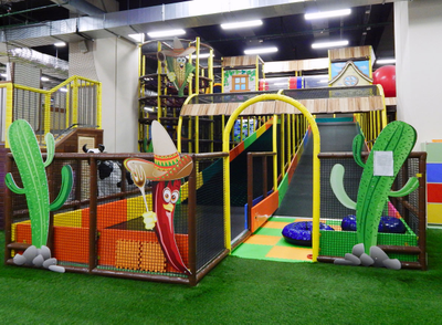 Горка с тюбингами для помещения