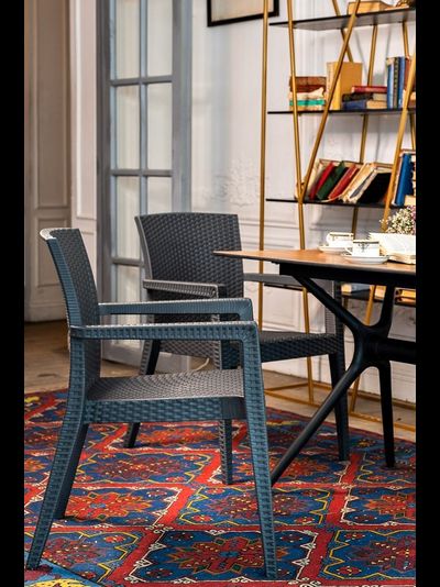 Обеденный комплект Modus темно-серый на 4 персоны