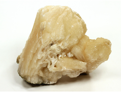 Стильбит, сросток кристаллов, Индия (70*65*63 мм, 210 г) №28816