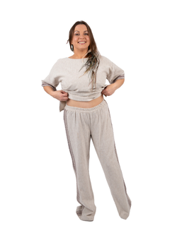 Костюм для дома и практик из льна ручного ткачества