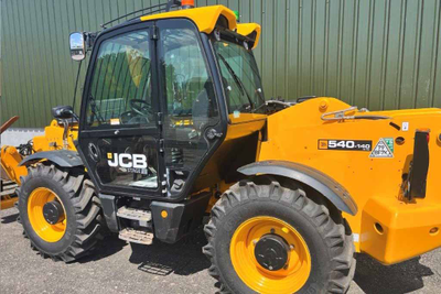 Погрузчик телескопический JCB 540-140