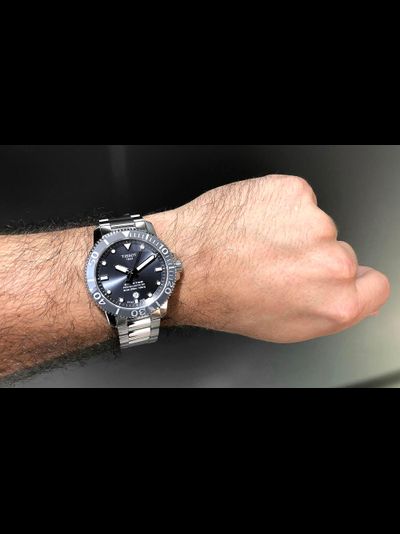 Швейцарские часы Tissot T120.407.11.081.01