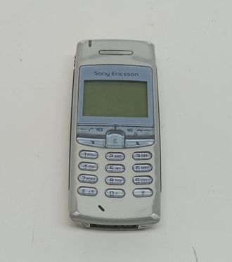 Неисправный телефон Sony Ericsson T100 (нет АКБ, нет задней крышки, не включается)