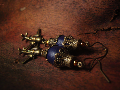 Благотворительность. Серьги "Ветер крепчает" с самолётиками