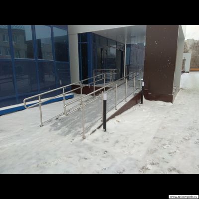 Ограждение пандуса из нержавеющей стали