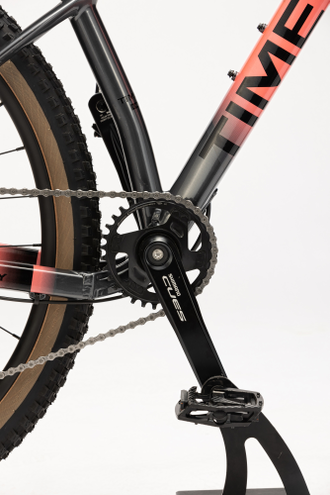 Велосипед TT426 / 9ск 29" Серо-красный рама 16,5"