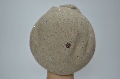 Одинарный женский зимний берет Италия Вицио 1338 с пайетками