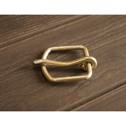 Пряжка 25