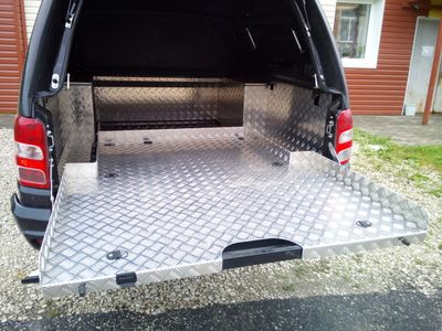 Платформа грузовая выкатная Mitsubishi L200 (2015-) под алюминиевую обшивку кузов АВС-Дизайн