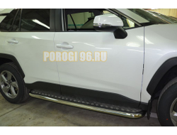 Пороги с накладным листом d53 для Toyota RAV4 (2019-...)