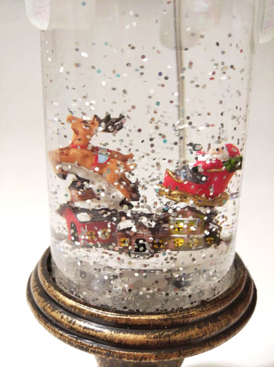 LED Свеча новогодняя музыкальная, USB кабель,  28*11*11см, ТИП: Дед мороз в санях с оленями/ Дед Мороз с подарком