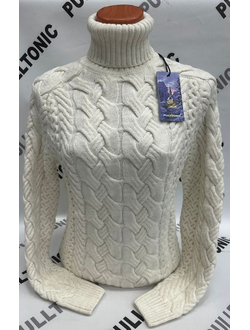 Женский свитер однотонный молочный