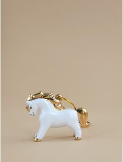 Золотая лошадка