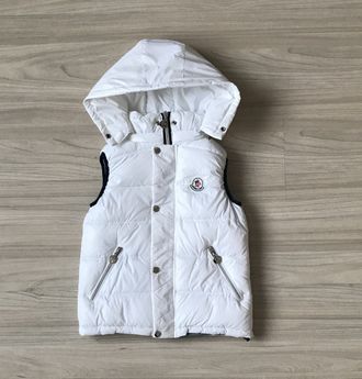 М.17-8 Жилетка Moncler белая (122)